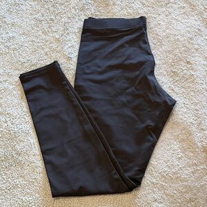 *NEW* tag on BLACKMILK Black Leggings size M